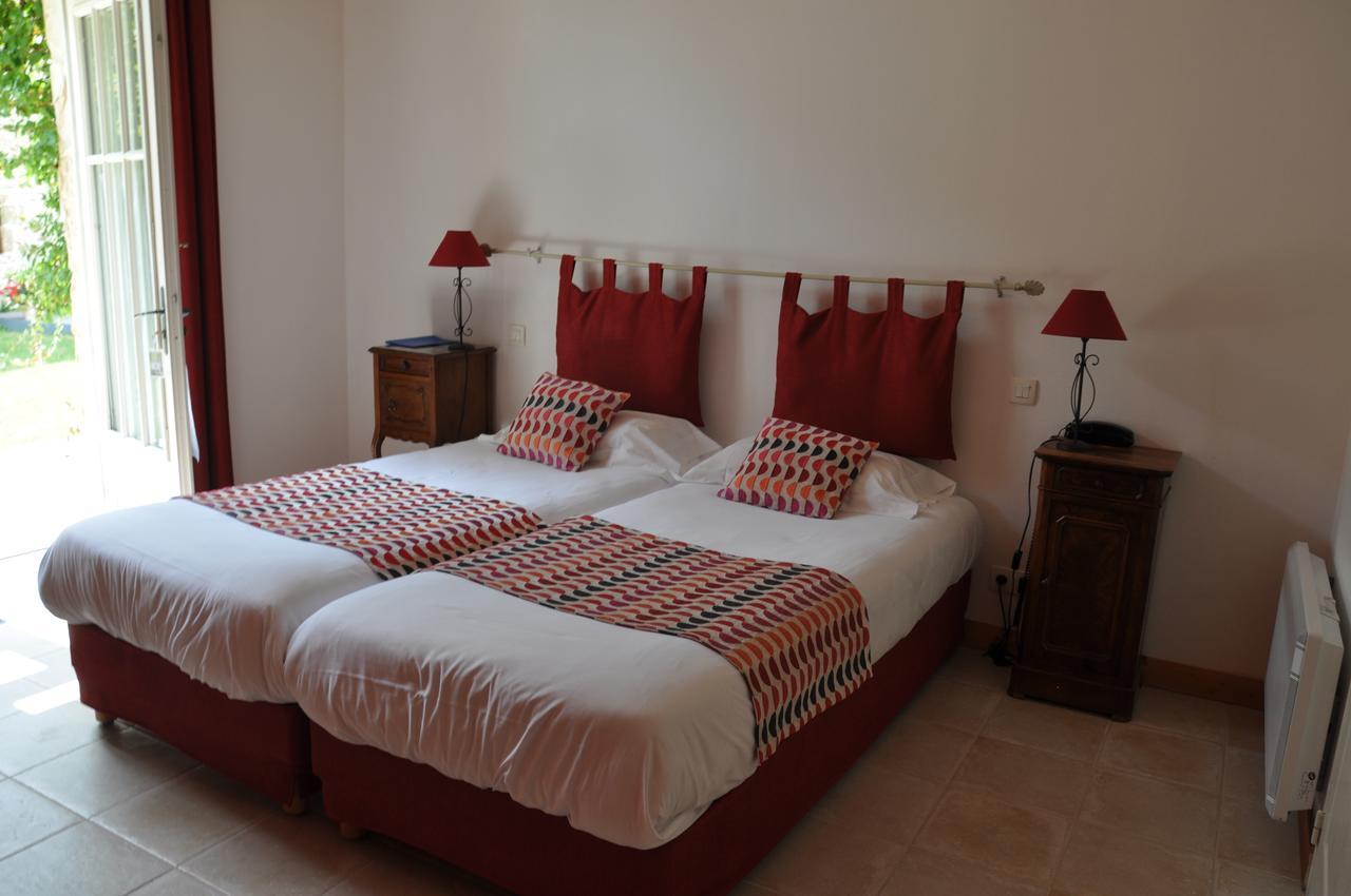 Hotel Du Donjon Aulnay  Luaran gambar