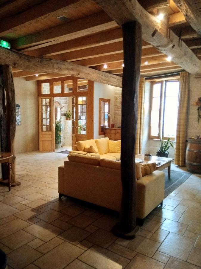 Hotel Du Donjon Aulnay  Luaran gambar
