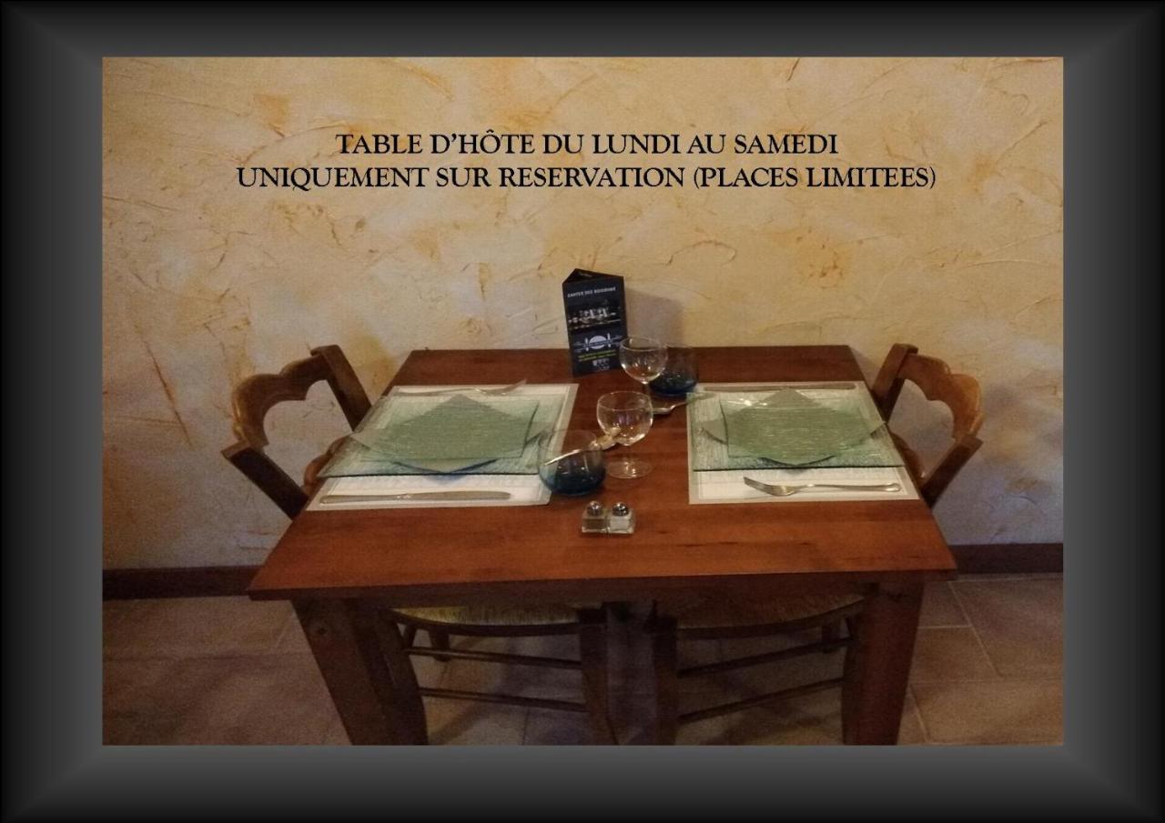 Hotel Du Donjon Aulnay  Luaran gambar